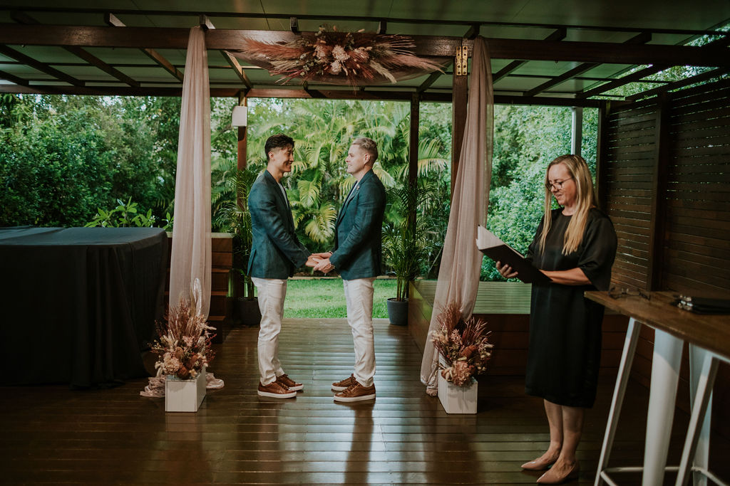 elopement Celebrant Brisbane