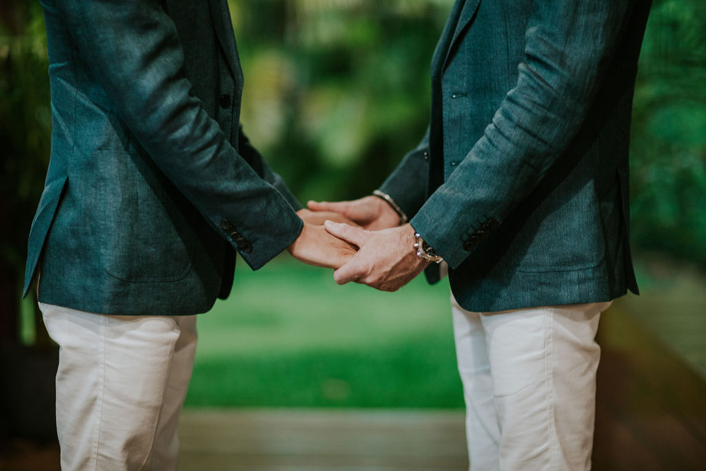 two grooms elopement