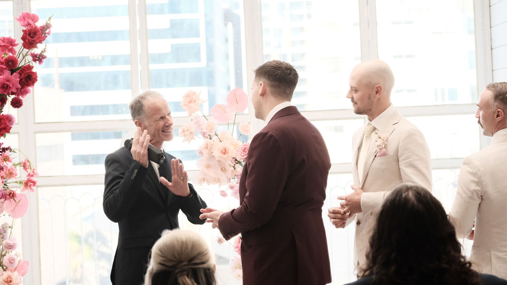 groom briefing