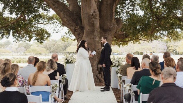 chic new farm park wedding