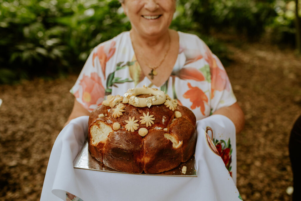 korovai ritual at wedding