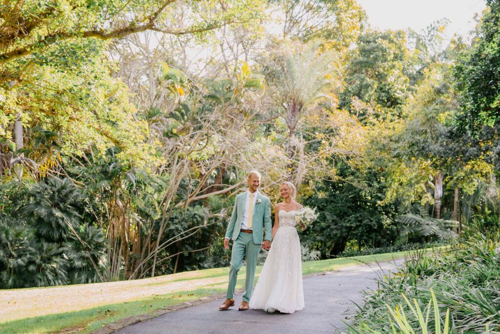wedding photos Mt Coot-tha Botanical Gardens
